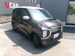 当店は三菱自動車認定の正規中古車販売店として、安心、安全な車をご用意しております。ご購入後は併設の国交省の指定整備工場でアフターサービスも安心です。