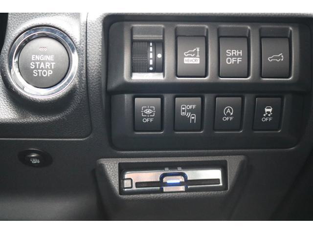 電動リヤゲート付き。荷物の出し入れが楽ちん♪