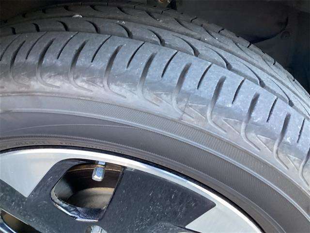 ■□■□■ 万が一のキズヘコミも迅速に対応いたします！！ 自社鈑金工場を持っているので、自社で修理いたします！！ 仲介料がかからないので安いんです！！  ■□■□■
