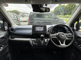 全国のAA会場で毎日競りに参加、本当に安く売値設定できる車しか仕入れておりません。他社在庫と比較下さいませ。