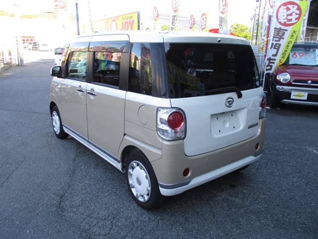 軽自動車のことなら当店にお任せ！たくさんの軽自動車を屋内展示しております。是非とも他の在庫車両もご覧くださいね。運命の出会いがあるかも知れません（＾＿＾）