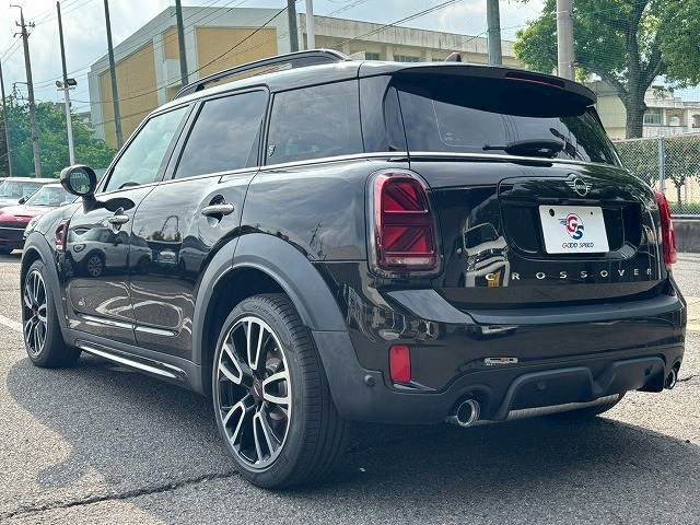 下取り車の今お乗りのお車も高く買い取らせて頂きます。軽自動車から輸入車まで高価査定をしております。