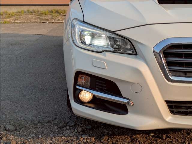 遠方で車を見に来れない方でもご安心ください。ご購入者の67％（直近1年実績）の方が電話のみでご購入されています。今は電話でも、ネットとメールでも車が買える時代です。
