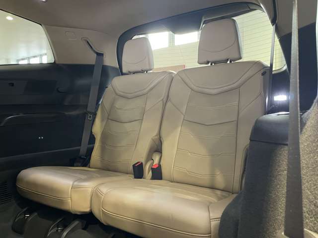 ご覧いただきありがとうございます。車両詳細等お気軽に店舗スタッフまでお問い合わせください。通話無料の専用フリーダイヤルもご用意しております【 0078-6003-890074 】ぜひご利用ください。