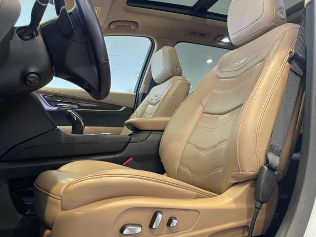 ご覧いただきありがとうございます。車両詳細等お気軽に店舗スタッフまでお問い合わせください。通話無料の専用フリーダイヤルもご用意しております【 0078-6003-890074 】ぜひご利用ください。