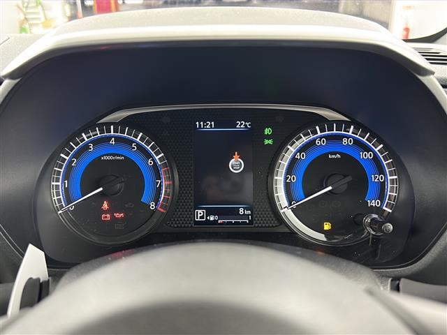 【スピードメーター】メーターがシンプルで見やすく運転しやすいですね！