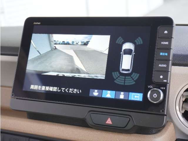 ◆バックカメラ◆リバースにするだけで映ります、後方の安全確認や、狭い駐車場での車庫入れ、雨の日や夜間など視界の悪い時に便利です！安全にバックする為には欠かせない装備です。