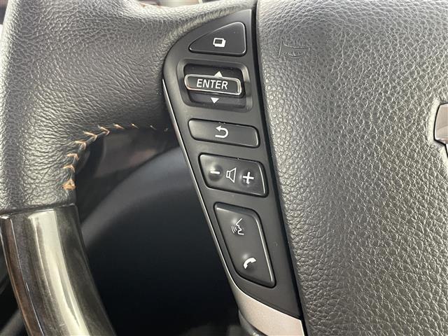 【運転席操作部】快適なドライブを楽しむための機能が装備されています！運転席から触れるので、使いやすいです！除菌プランいれていただくと、さらに清潔で安心していただけます！