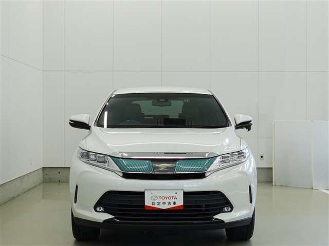 また、お車にあまり詳しくない方でも気軽に立ち寄って頂けるお店作りを目指しています。中古車選びに不安があるという多くのお客様の声に応えるべく『親切・丁寧・明瞭』をキーワードにしっかりサポート致します。