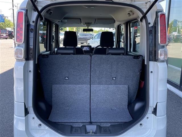 積み込みやすくて、たっぷり積める荷室です。シートアレンジできるものは、乗車人数と荷物の量や大きさによってシートを動かすことができるので、より快適なドライブが可能です！