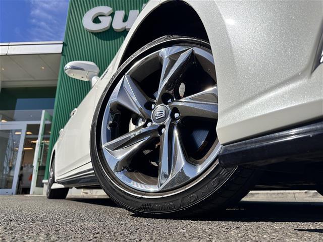 【純正アルミホイール】純正アルミホイールで足回りもかっこよく決まってます♪