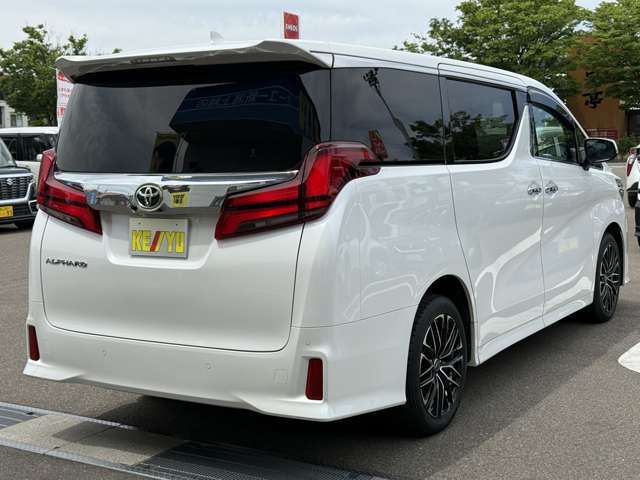 ケーユー（国産/新車・中古）☆メルセデス・ベンツ正規販売店☆BMW/MINI正規ディーラー☆フォルクスワーゲン正規ディーラー☆クライスラー・ジープ正規販売店☆キャデラック・シボレー正規ディーラー☆