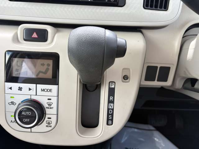 フロンティア熊本は、中古車販売から整備や鈑金まで全て自社工場で行うので安心！！ お客様の目的に合わせてスピーディーに対応いたします。