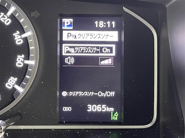 【クリアランスソナー】駐車、発進の低速走行時に、周囲の障害物をブザーとディスプレイ表示でお知らせして、衝突回避をサポートします！