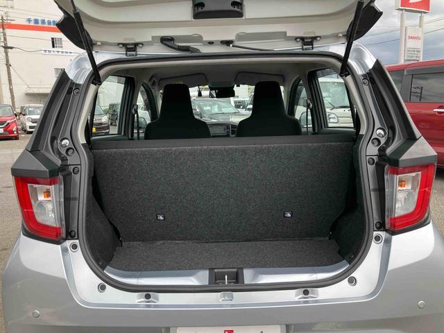 残価設定、通常クレジットと合わせた、お車購入時にしか加入できない大変お得な自動車保険もございます！現金購入予定だったお客様もこの保険に入るためにローンを組む方も増えております。詳細はスタッフまでどうぞ