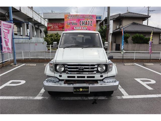 H5！ランクル！70！ZX！入荷致しました！正規オークションで厳選仕入れ！程度良いです！外装内装綺麗です！カッコイイです！距離は多めですがディーゼルターボはまだまだ十分走ります！大人気！お早めに！