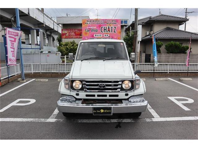 当店では成約後に、外注整備工場に点検・整備を出しています。地域で最も信頼できる仕事ができる所です！更に厳正なる走行テスト！安全・安心をテーマに納車も自宅まで気持ちよくお運びします！当店にお任せ下さい♪