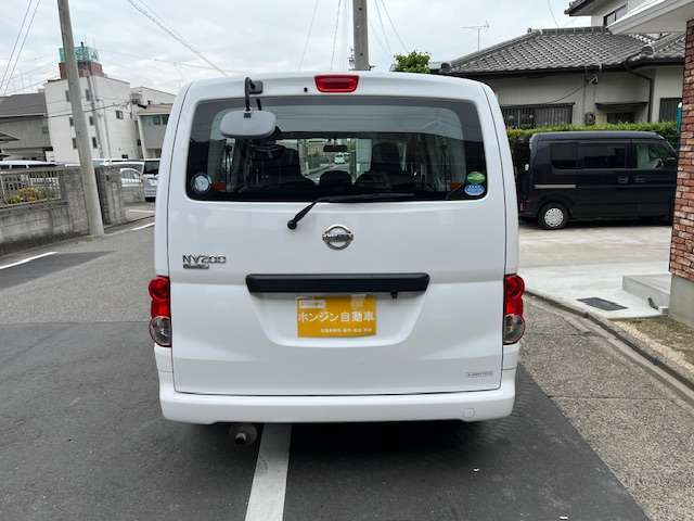 ホンジン自動車のホームページも是非ご覧ください！　ブログや整備の事例紹介など随時更新していきますのでよろしくお願い致します！　　検索は、honjin-auto.com
