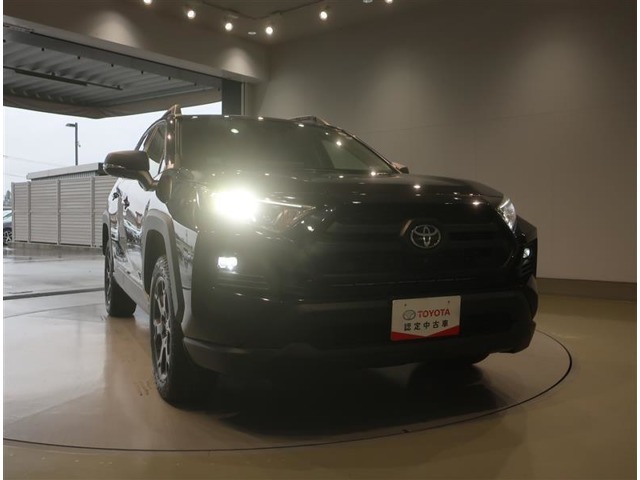 明るくて消費電力も少ないLEDヘッドライトです。