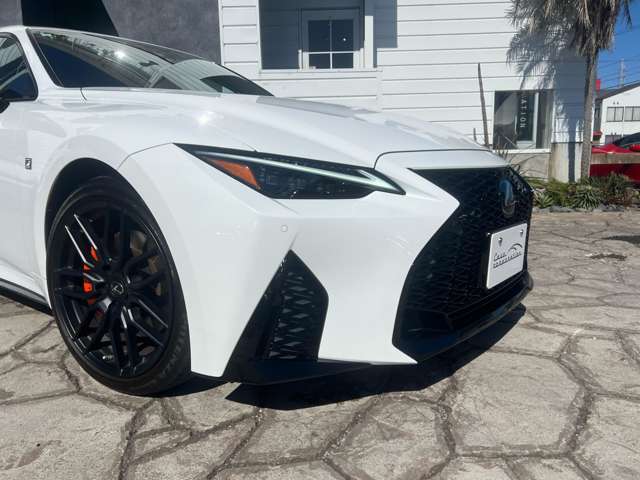 ご来店頂く全てのお客様をスタッフ一同笑顔で、お出迎えさせて頂きます。　些細なことでも構いませんので、ご連絡をお待ちしております。　　お問い合わせ電話番号は、0567-33-2088までお願い致します。