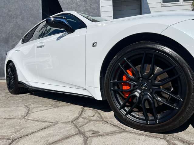 ご来店頂く全てのお客様をスタッフ一同笑顔で、お出迎えさせて頂きます。　些細なことでも構いませんので、ご連絡をお待ちしております。　　お問い合わせ電話番号は、0567-33-2088までお願い致します。