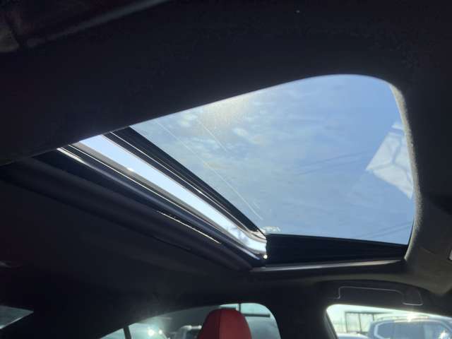 ご来店頂く全てのお客様をスタッフ一同笑顔で、お出迎えさせて頂きます。　些細なことでも構いませんので、ご連絡をお待ちしております。　　お問い合わせ電話番号は、0567-33-2088までお願い致します。