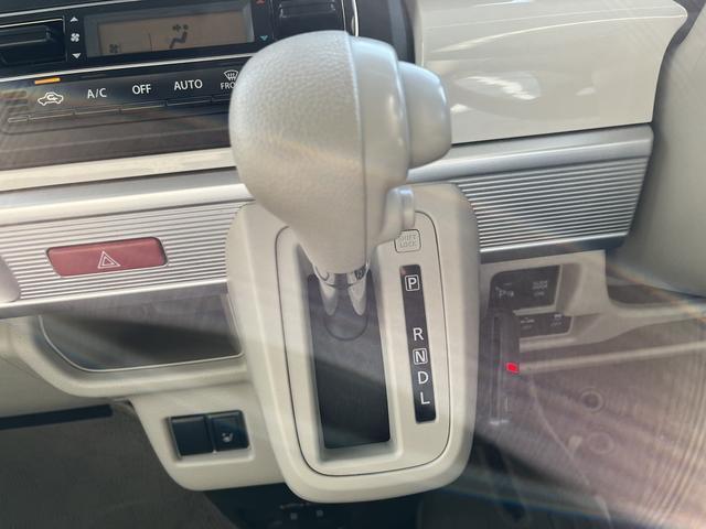 無断変速オートマ（CVT）は滑らかな変速で燃費も良いですよ！