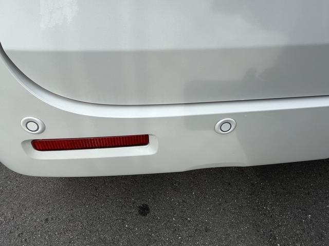 後退時ブレーキサポート機能搭載☆リアバンパーに4つのセンサーを内蔵し、車両後方にある障害物を検知！衝突回避をサポートします♪