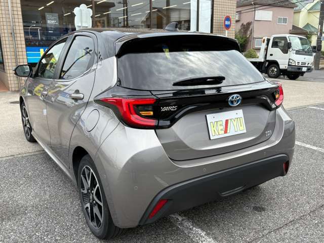【バックカメラ】付で方向確認も安心です。狭い駐車場や後方確認しにくい場所で活躍します♪駐車が苦手な方にもオススメな便利機能です！