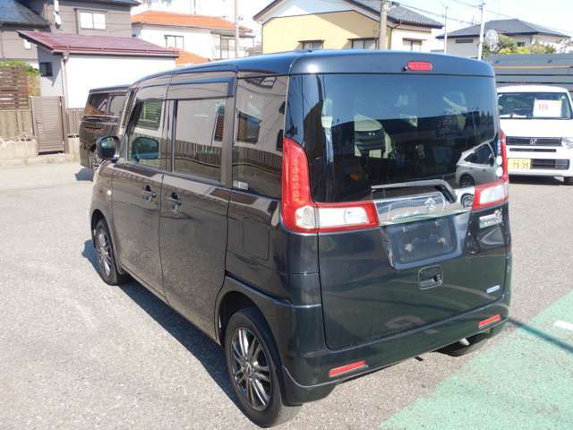 ☆提携工場との連携で、納車前、納車後、お客様に安心をお届けします☆ドレスアップも任せて下さい！きっとお気に入りの1台に仕上げます！カーナビやタイヤのご注文などもお気軽にご相談ください！