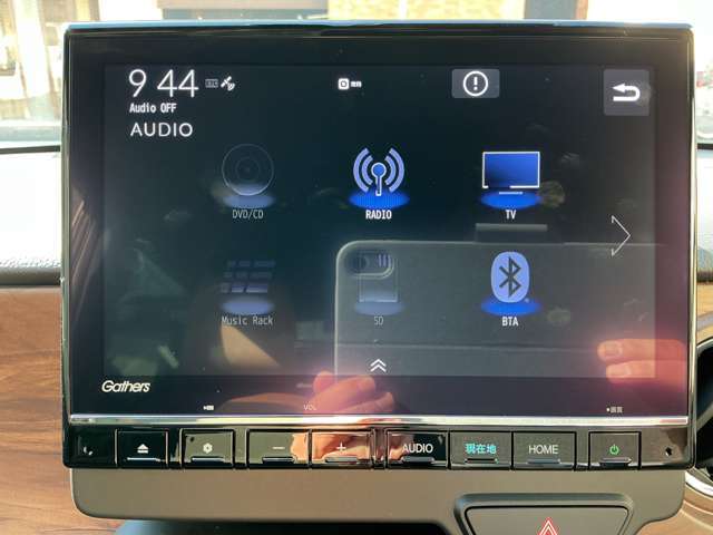 純正ナビ装着です！！地デジ対応です！