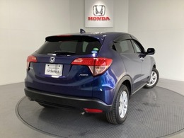 【Honda認定中古車 U-Select】　は3つの安心をお約束します。　1　Hondaのプロが整備した安心。 2　第三者機関がチェックした安心。　3　購入後もHondaが保証する安心。