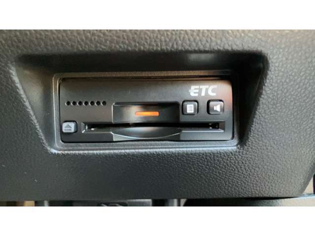 【ETC】長距離のドライブもETC搭載だからお得で安心！旅行の時などにあると嬉しい装備です♪