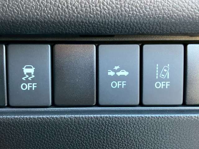 横滑り防止装置/衝突軽減ブレーキ/レーンキープ