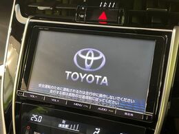 【純正9型ナビ】人気の純正ナビを装備。オーディオ機能も充実しており、Bluetooth接続すればお持ちのスマホやMP3プレイヤーの音楽を再生可能！毎日の運転がさらに楽しくなります！！