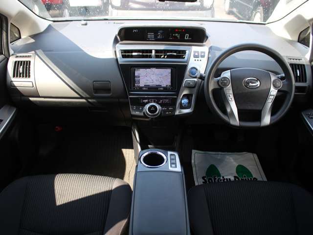 すっきりとしたメビウスらしいデザインのダッシュ回り！フロントビューの視認性もよく運転しやすいと思います★