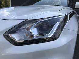 展示車両は、展示前に外装はもちろんの事、内装も隅々まで清掃を行い清潔で快適にご覧いただけるように展示しております☆ご成約時には、外装、内装をチェックして洗車、清掃を行いお客様へ納車いたします。