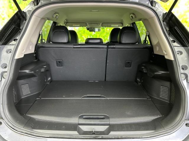 WECARS（ウィーカーズ）は全国250店舗展開！お客様が安心してカーライフをお楽しみいただけるよう社員一同心を込めてサポートいたします。