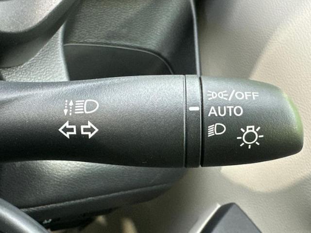 国産車から輸入車まで多様なお客様のニーズのお応えできるように、全国規模で豊富な在庫展開！車のことならWECARSへ！