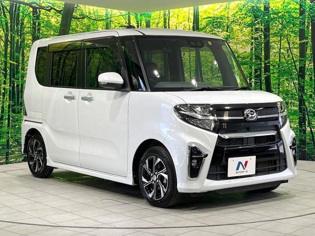 大好評のボディコーティング「弾スプラッシュコート」もご納車までに施工可能。通常のガラスコートと異なる、耐久年数6年の無機質ガラスコーティングが、ボディをキレイな状態に保ってくれます。