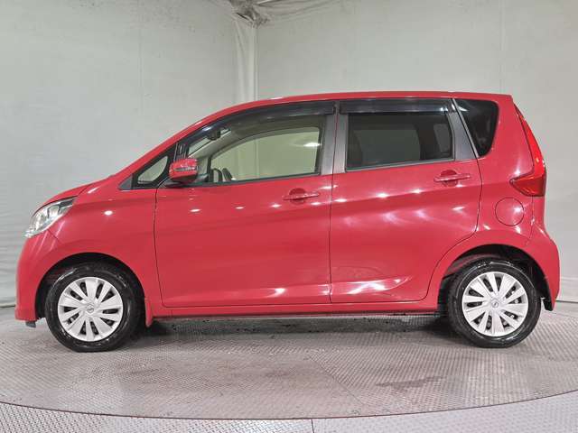 全く同じお車に再び出会うことはできません。少しでも気になるお車がございましたら、すぐにお電話かメールにてお問合せ下さい。