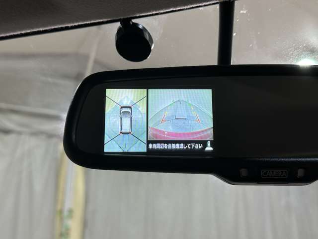 バックモニター搭載しています。全周囲カメラ（アラウンドビューモニター）搭載車です。