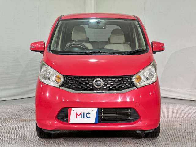 当店のこだわりはズバリ「価格」です。車両仕入れにとことんこだわり、良質な車両を安く取り揃えております。
