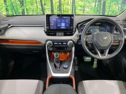 グループ総在庫数約30，000台！！全国の系列店からメーカー・車種問わずご紹介出来るので、あなたにピッタリのお車が見つかるはずです♪まずはお問い合わせ下さい☆