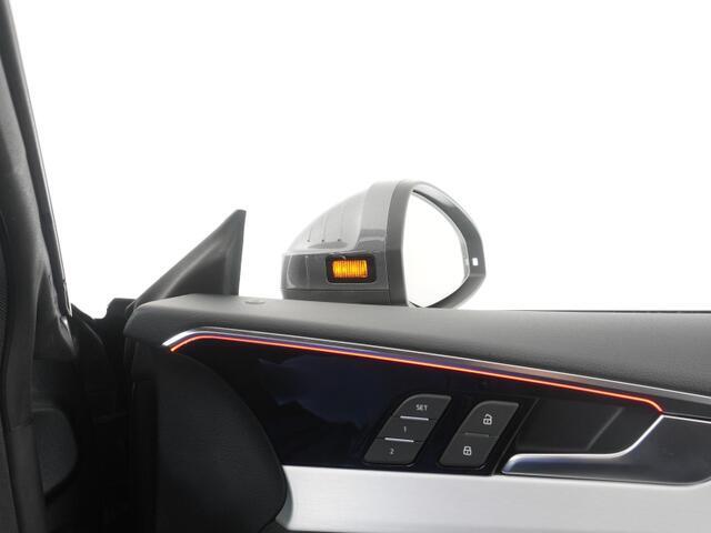 ドアを開けると上質で上品な室内空間が広がり細部までこだわったAudiデザイン性と、物づくりのこだわりを感じて頂けます。詳しくは0078-6002-900146中古車スタッフまで