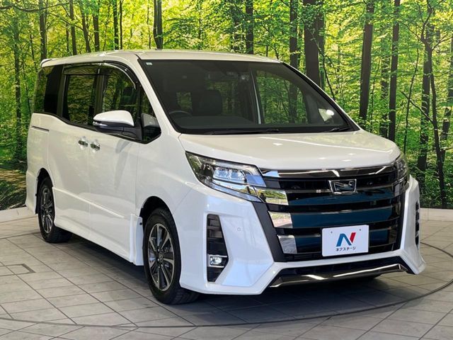 大好評のボディコーティング「弾スプラッシュコート」もご納車までに施工可能。通常のガラスコートと異なる、耐久年数6年の無機質ガラスコーティングが、ボディをキレイな状態に保ってくれます。