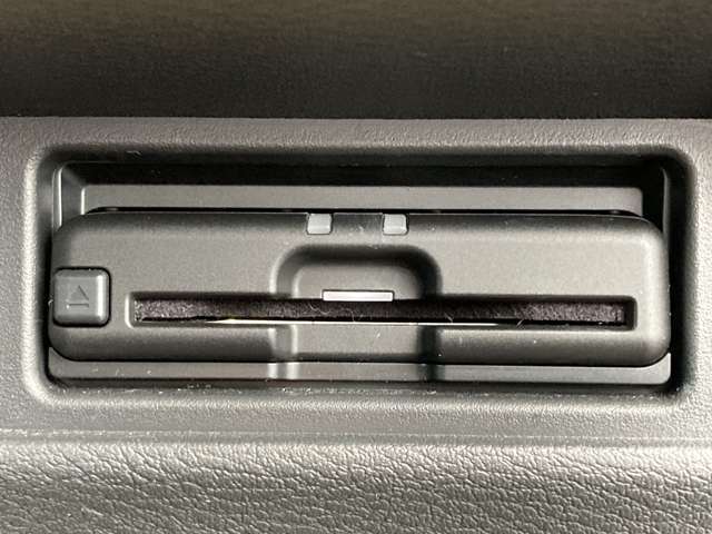 ETC2.0です。高速道路の料金所をストレスなく通過できます。