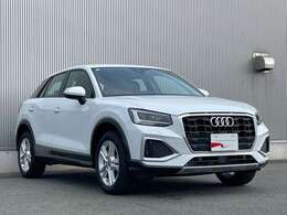 一目でアウディとわかるエクステリアでエレガントさとスポーツマインドあふれるデザインです。