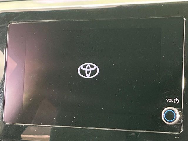 【8インチ　ディスプレイオーディオ】大画面のディスプレイはAppleCarPlayやAndroidAutoが利用可能。大きな画面でスマホナビアプリ等が利用いただけます♪