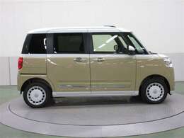 中央部分はウェイク、ボディの後部はムーヴといった各車種の優れた部分を組み合わせて開発されました。